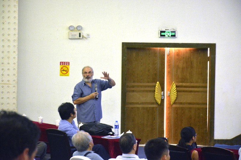 xi ban ya huang jia ke xue yuan yuan shi jaume llibrejiao shou zuo ti wei c1 integrability via periodic orbitszhu ti bao gao  0